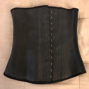 Extreme 3 Hook Waist Trainer
